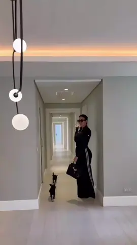 مشروع جدید جورجینا ❤🥹#fyp #soygeorgina3 #فرنسا🇨🇵_بلجيكا🇧🇪_المانيا🇩🇪_اسبانيا🇪🇸 #georginarodriguez #Georgina    .                 . 