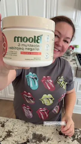 Apoya a tu sistema inmunológico y digestivo on este suplemento de Bloom Nutrition. contiene Calostro, peptidos de Colageno y probióticos 💚 #tiktokshopcreatorpicks #tiktokpartner #bloomnutrition #tiktokshopfalldealsforyou #guthealth 