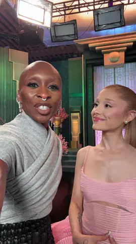 💚 Singapore - It's True 💖    Could we get any more Wickedly thrilling news than this?!    Gather your crew and your best Wicked energy - this is the moment we change for good.   Wicked: For Good only in cinemas November 20.     #WickedForGood #WickedForGoodSG #RWSMoments #UniversalStudiosSingapore #UIPSingapore 