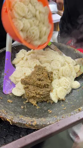 #fyp #seblakmamangrafael #warisanrasaasianusantara #palembang #palembangsquaremall 