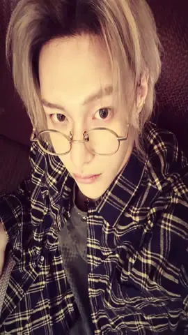 miss his blonde area #wonbin #riize 