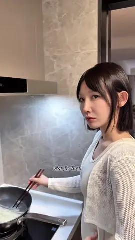 เค้าจะช่วยเธอทำอาหารสุดท้ายกลายเป็นแบบนี้🤣🤣🤣 #viral #viralvideo #ตลก #ตลกๆ 