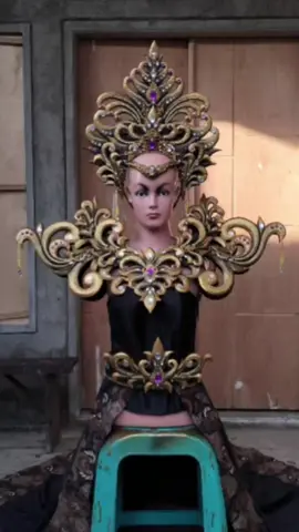 yang mau PO / tanya tanya bisa chat wa 08976017670 #kostumkarnaval  #maskot  #ratu #malang