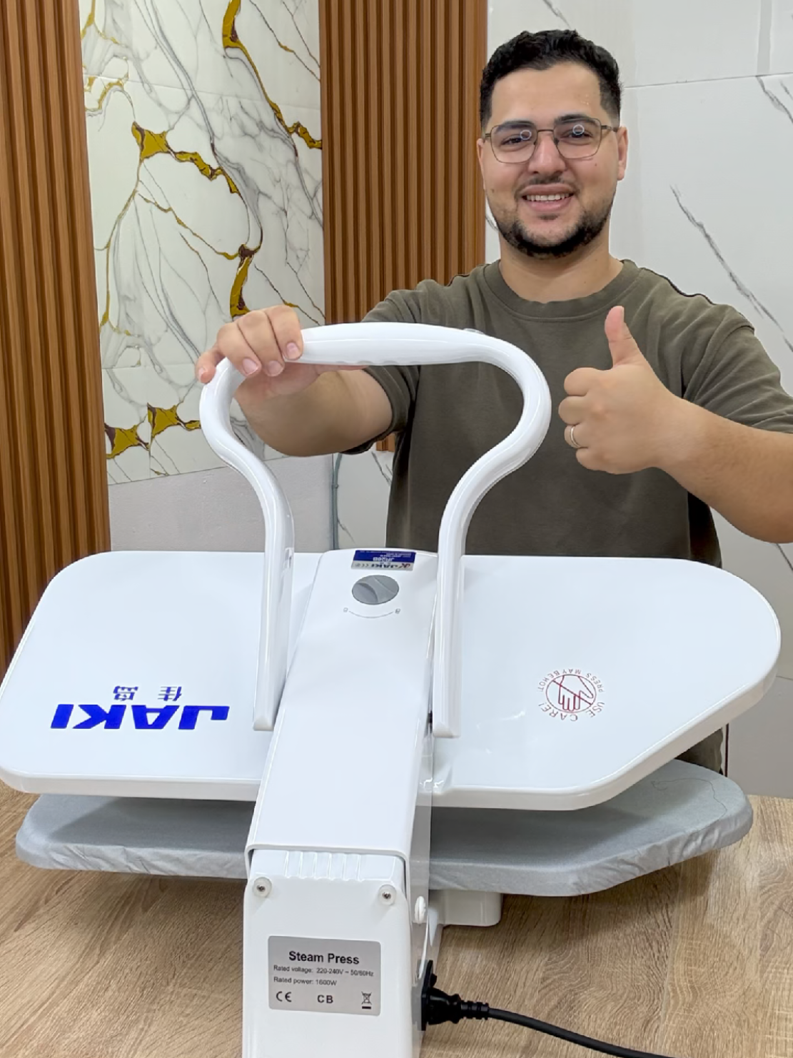 مكواة البخار من شركة @Jaki sewing maroc 