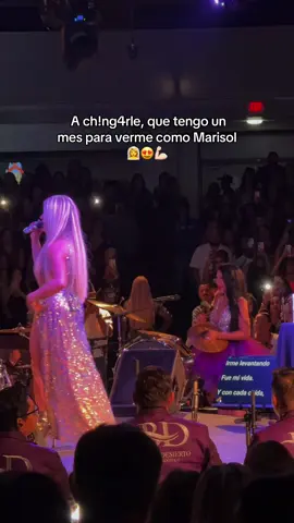 Those sholders and quads are insane!!! They both look SO GOOD!🔥😍 #marisolterrazas #horoscoposdedurango #houston #vickyterrazas 