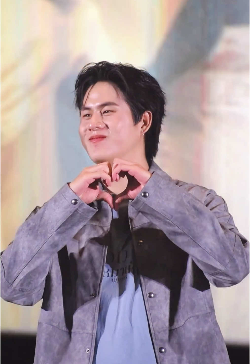 ลาวีนใน #ThatSummerSeries ตัวจริงไม่วีนน้า น่ารักแบ๊วๆ เลยล่ะะะ 👼🏻🎀🤍🧸✨ ㅡ  ꒰ #Winynny #วินนี่ธนวินท์ @Win Ynny ꒱  