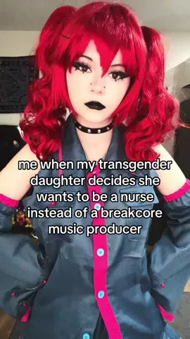 the police just knocked on my door and i lowkey dooked my pants . #alt #cosplay #teto #kasaneteto #cosplayer 