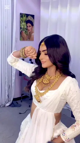 ලස්සන සුරංගනාවියක්.. 🤍🌸 @Shenaya__vanhoff  💄venush bridals 🥻@outfit by me ruwan chamara  #fypシ #1millionaudition #trending #viral #creatorsearchinsights 