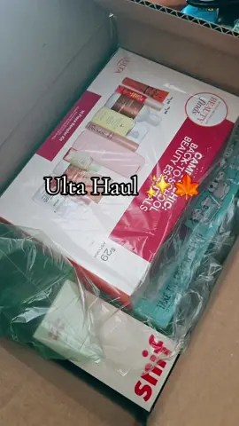 lipglosses are so cute #snif #ultahaul #ultabeauty #shop #makeup 