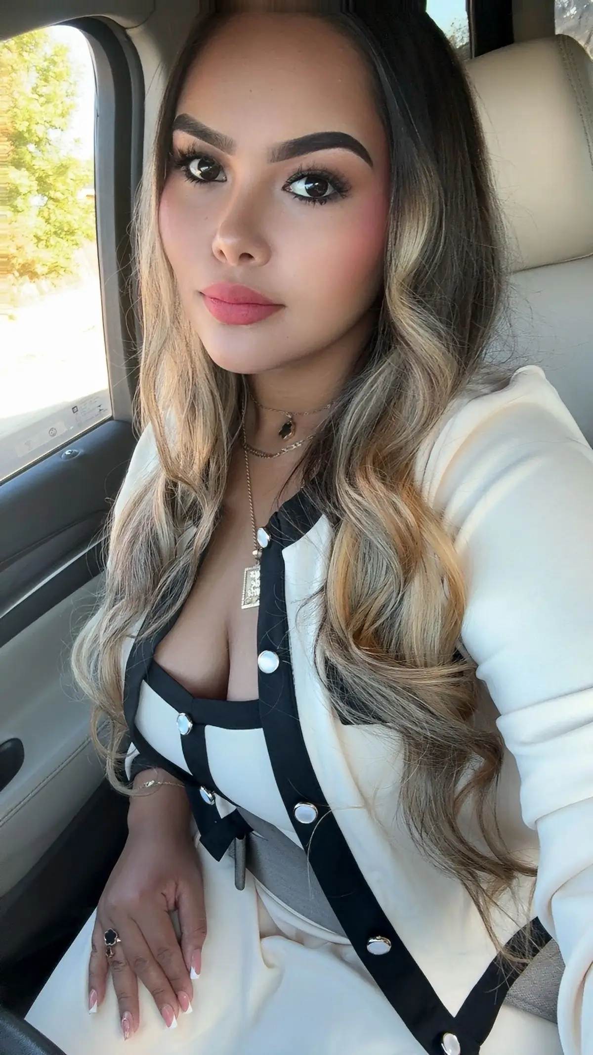 #unvestidodebesos #sencillo 