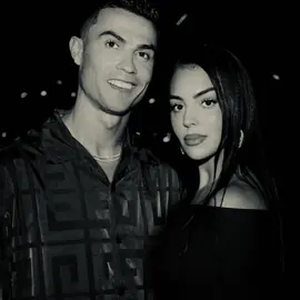 نحضن روح بـ روح 🙈❣️#cristianoronaldo #georginarodriguez 