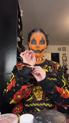 JEWELRY OF THE DAY! #31daysofhalloween #fypシ゚viral #mysteryjewlerygirl #mysteryjewelryjar #trendingvideo 