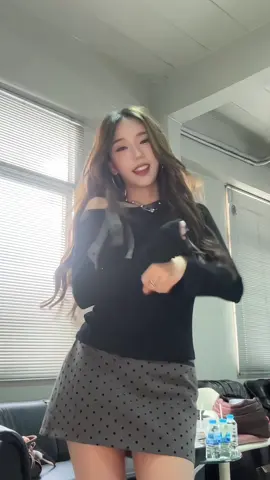 ขอเป็นพสจีนวันนึงงง 