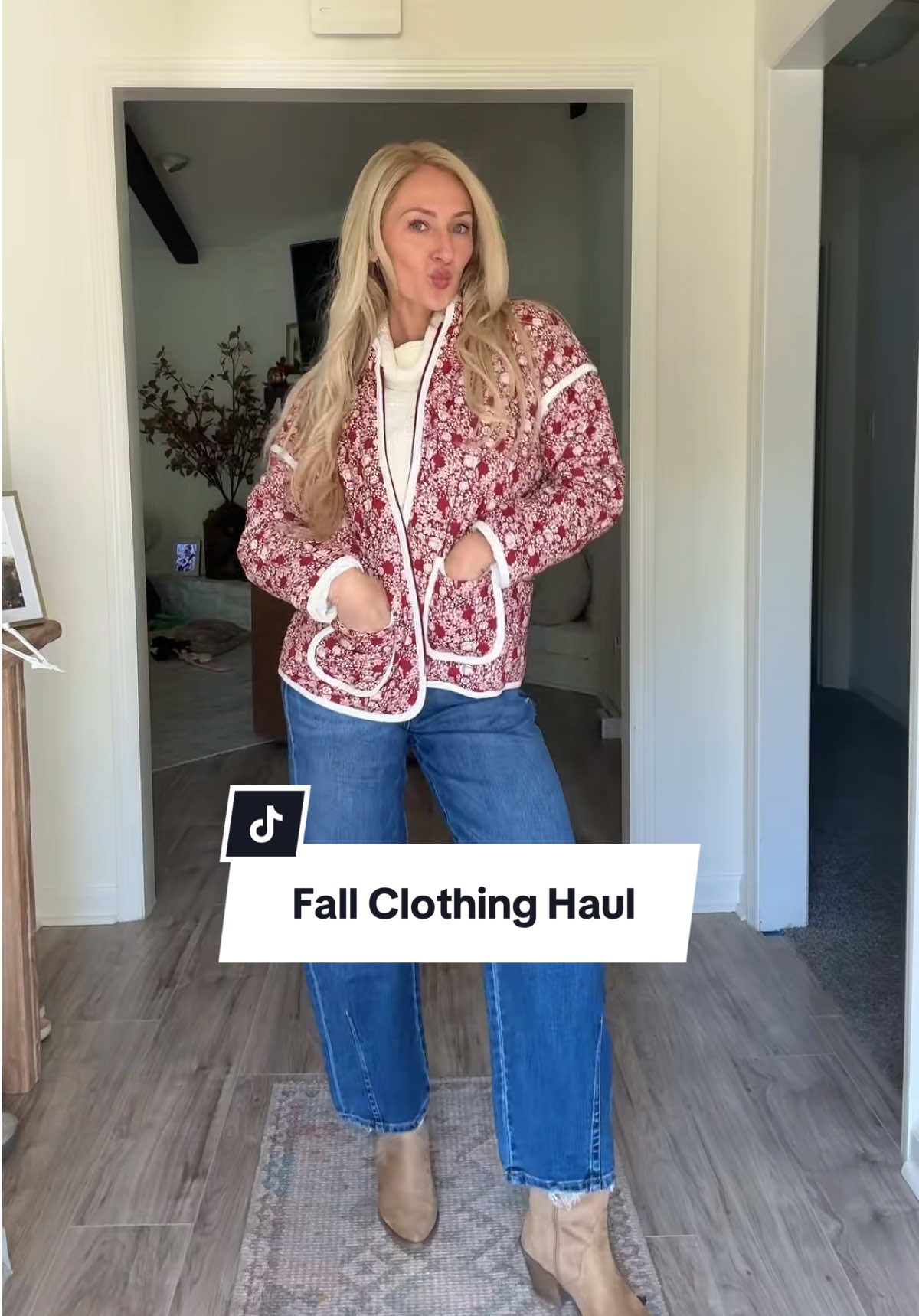 nothing like crisp air, pumpkin everything, and a good fall haul 🤎  @Sarah Biegel  #falltrends #fall #fashion #fallfashion #falloutfits   