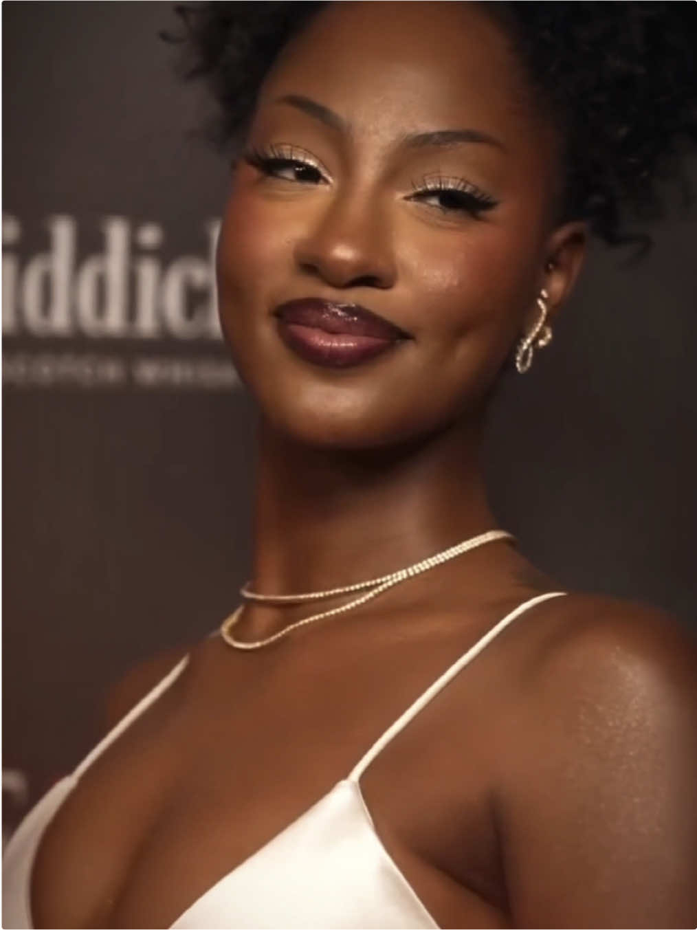 Let’s see black queens in the comments🤭🤎 #tems #editsfortems #temsbaby #melanin 