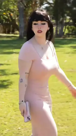 New York street style turned runway moment  Bold lips, bolder attitude. #CityGlam #NYCstyle #MakeupGoals #UrbanChic #FashionInspo #BaddieAlert