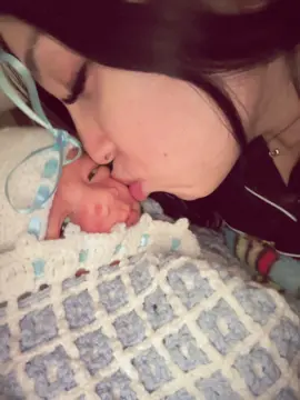 bien atento mi bb 🩵#fyp #bebe #parati #mamaprimeriza #boymom 