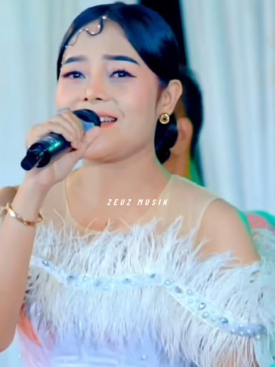 #hakikatsebuahcinta #ichakiswara #savanasakjose 