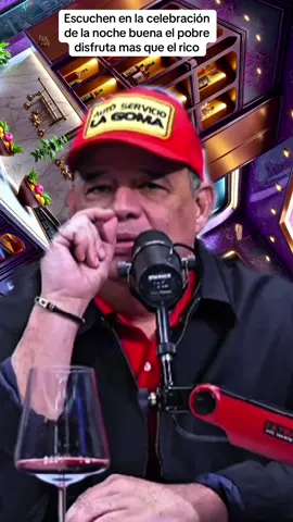 Escuchen en la celebración de la noche buena el pobre disfruta mas que el rico#humor #fypp #paratiiiiiiiiiiiiiiiiiiiiiiiiiiiiiii 