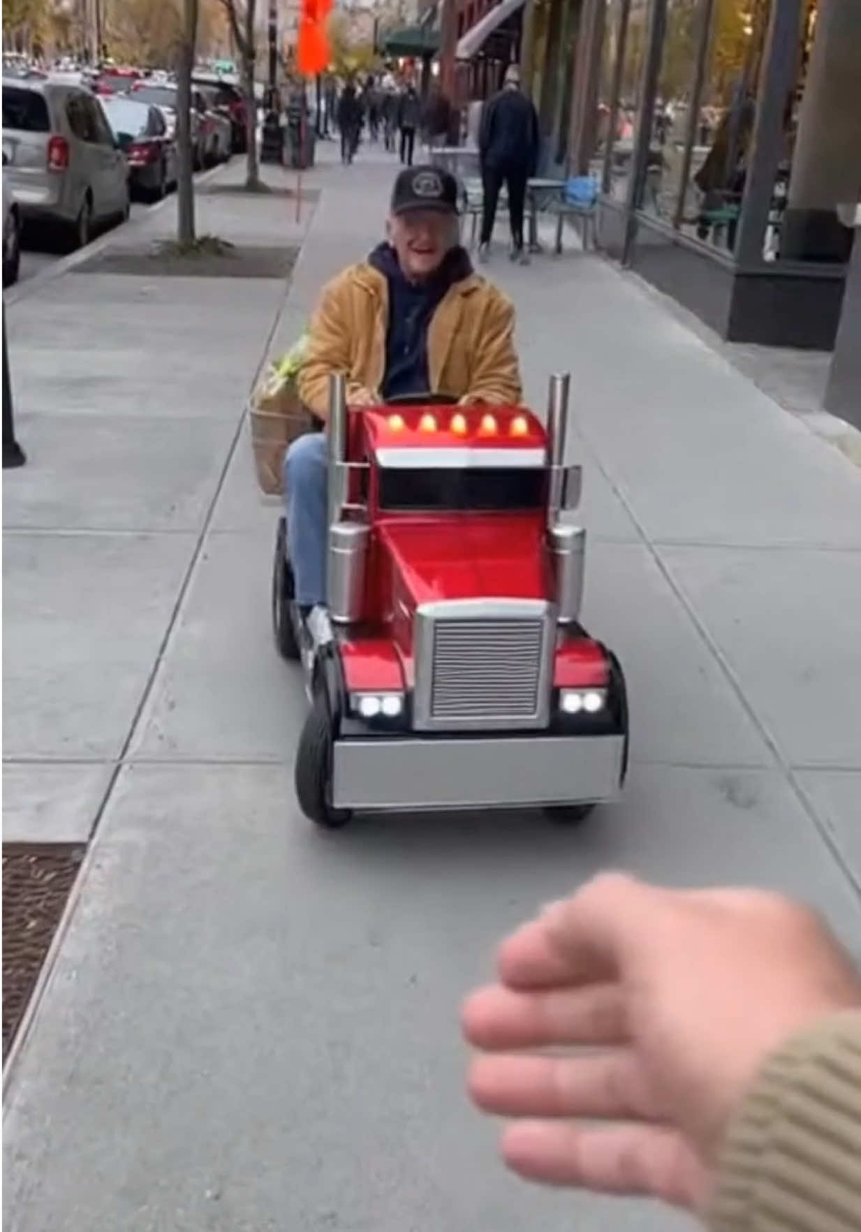 OMG! This is too cool! 😱 A semi-truck mobility scooter! #elderlycare #truckerlife #truckers #tiktokmademebuyit 