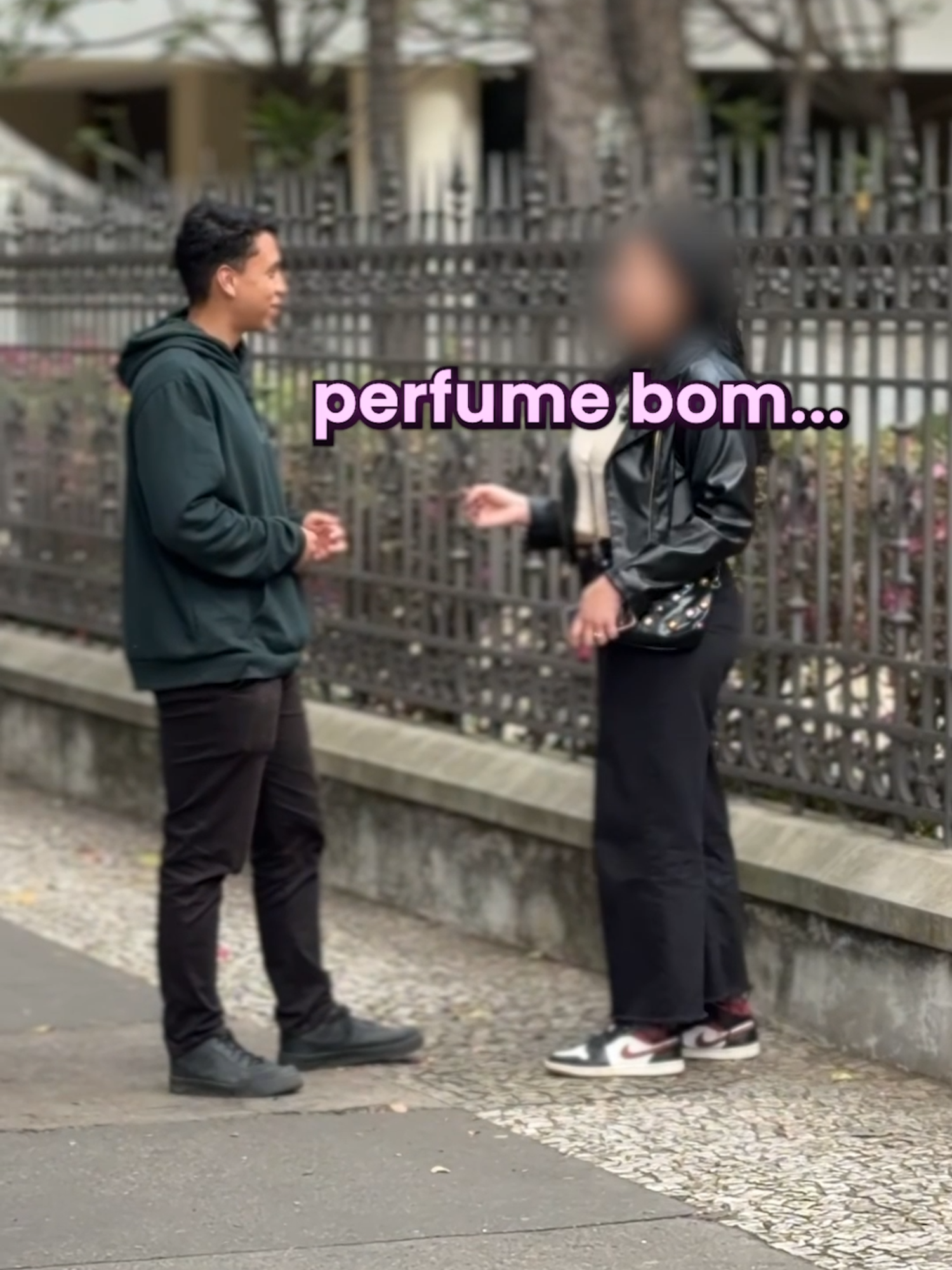 Ta na hora de se destacar em meio a multidão, seja diferente! 🦅 #perfumemasculino #sedução #atração#attracionemen