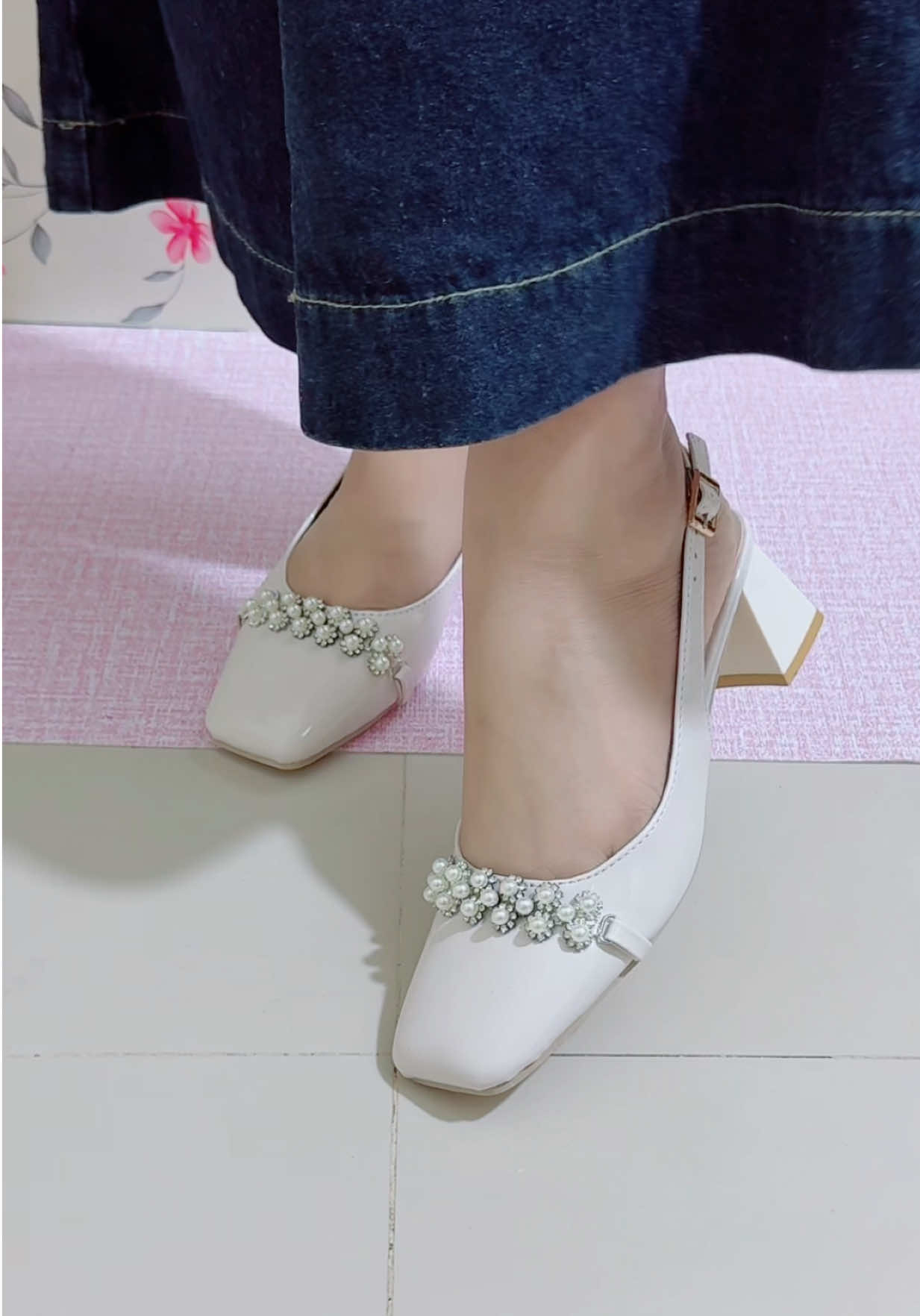 Adjustable back strap #slingbackshoes #shoesforwomen #heels 