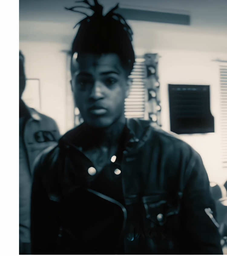 I think I put too much glow but it’s all good ###xxxtentacion #rip #1998 #goviral ##2018 #jahseh tags@️ @.robs.ffx_ @chestmp4 @🦇 lanii’ 𖣂 @Frankie✭𖣂︎ @jamie 𖣂 @Marnell 𖣂. @slavic_aep @𝔬𝔦𖣂 