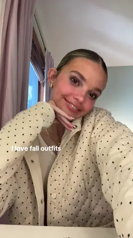 don’t mind my jewelry #fyp #fall #outfit 