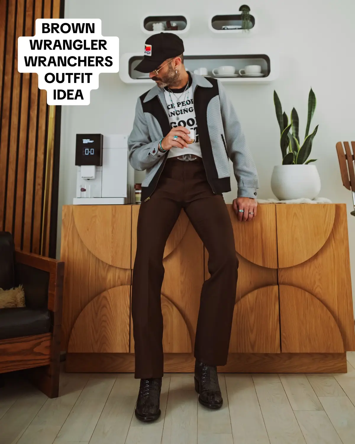 2 of my favorite brands to wear @Wrangler and @H Bar C Ranchwear what’s your favorite western brand?👇🏻 #mensfashion #westernfashion #styletips 