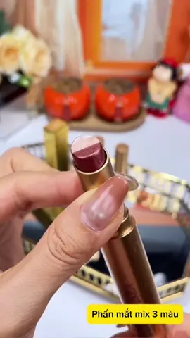 Phấn mắt dạng thỏi mix 3 màu dễ sử dụng #tongkho113 #butphanmat #phanmat #phanmatdangthoi #butphanmattrangdiem 