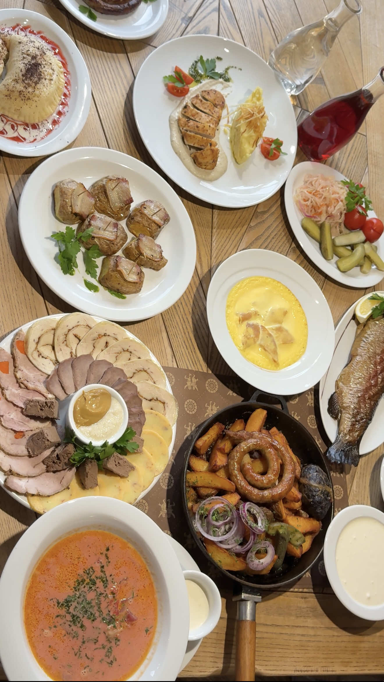 На вечерю в Аркан? #шешори #food #ресторан #вечеря #гуцульщина 