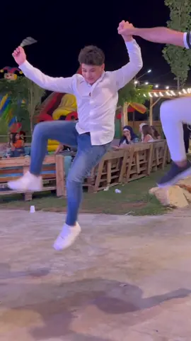 The strongest and best person always in the dabke dance. 🫵🔥#وسيم_دلباني #يوسف_دلباني #foryoupage #دبكات #لبنان 