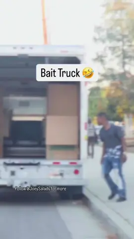 Bait Truck Prank 🤣 #BaitPrank #JoeySalads #ViralVideos 