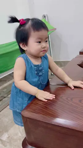 Thị Bơ và cặp sừng của cô ấy 🍄