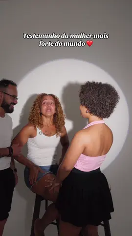 Não pensei que a minha música iria fazer ela abrir se de tal forma.. obrigada Deus pelo dom 🙏🏾 e obrigada mãe por seres quem és 🫶🏾 #tiktokportugal #barbieafricana 