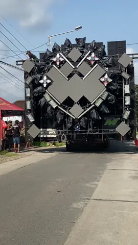All in Gampingan #allingampingan #gampinganpagak #karnavalgampingan2025 #fypシ゚ #soundsystem 