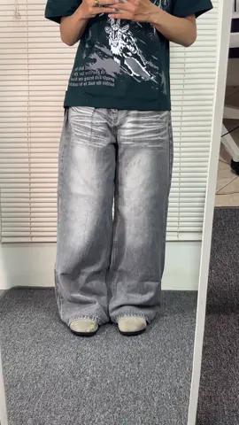 #baggyjeans #outfitideas 