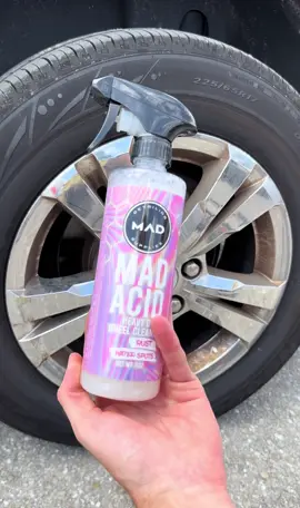 Clean chrome wheels with ease! #maddetailing #tiktokshop #madacid #tiktok #detailing 