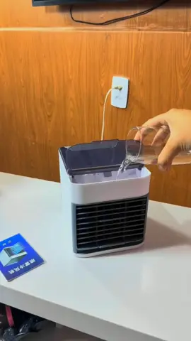 Mini Ar Condicionado Portátil Arctic Air Cooler Umidificador Climatizador Luz Led