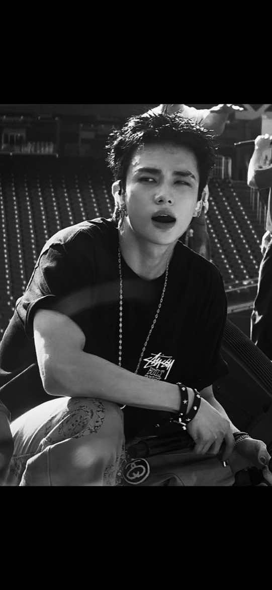 #hyunjinholic 💋 || #hyunjin #hyunjinedit #skmultiz #straykids 
