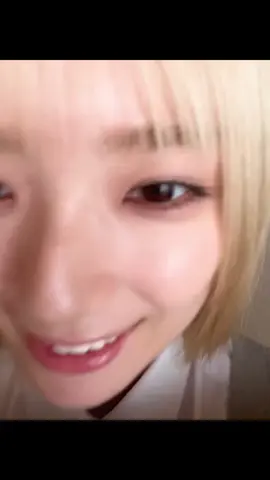 #藤吉夏鈴