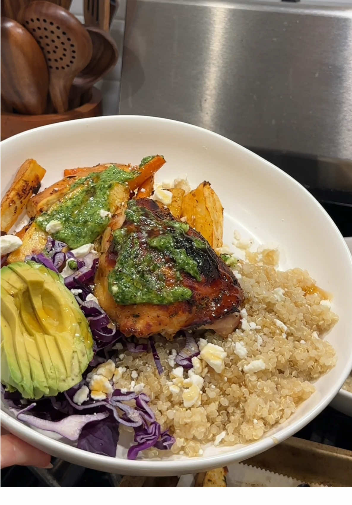 Yummy & easy 30 minute chicken bowls 🍚🥑🍯🍠 recipe below!  1. Add basil, garlic, olive oil, honey, salt, pepper, and feta to food processor or blender to create sauce  2. Chop up carrots and sweet potato  3. Add veggies and chicken thighs to a bowl. Coat in olive oil and season with paprika, chili powder, oregano, thyme, garlic powder, onion powder, salt, pepper, and honey or hot honey  4. Cook in oven at 350 for 30 minutes  5. Make quinoa  6. Build bowl - add quinoa, veggies, cabbage, avocado, chicken, sprinkle with feta and honey & top with sauce  #healthyrecipes #EasyRecipe #cooking #DinnerIdeas #foodtiktok 