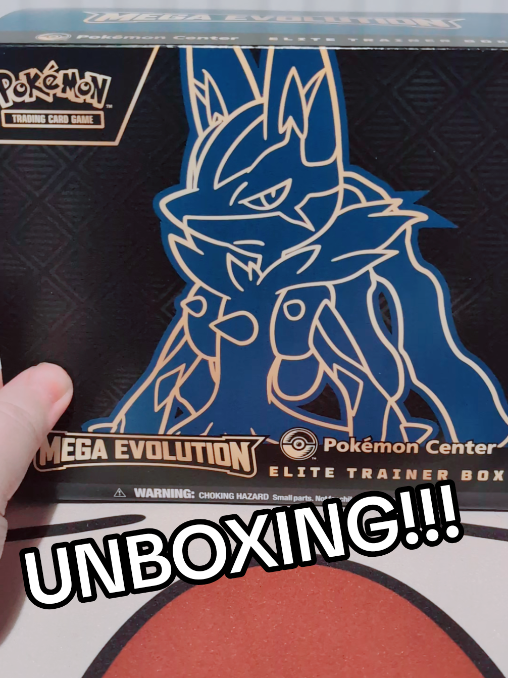 UNBOXING of The Lucario ETB! Wonder what we will get! #pokemon #pokemoncommunity #pokemoncards #pokemontcg #fyp 