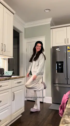 Spend the day with me!!! #workingmom #motherhood #dayinmylife #workfromhome #Vlog 