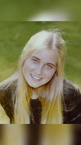 marcia brady 🌼 #marciabrady #bradybunch #70sfashion #1970stvshows #1970smusic 
