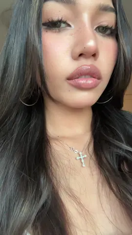 🫦