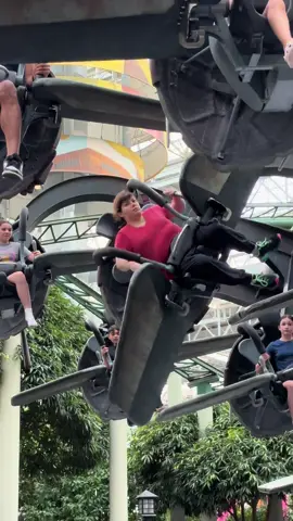 Was graced by this absolute legend in her element - Tara, Queen Spinner of Shellshock #fyp #viral #mallofamerica #fypシ 