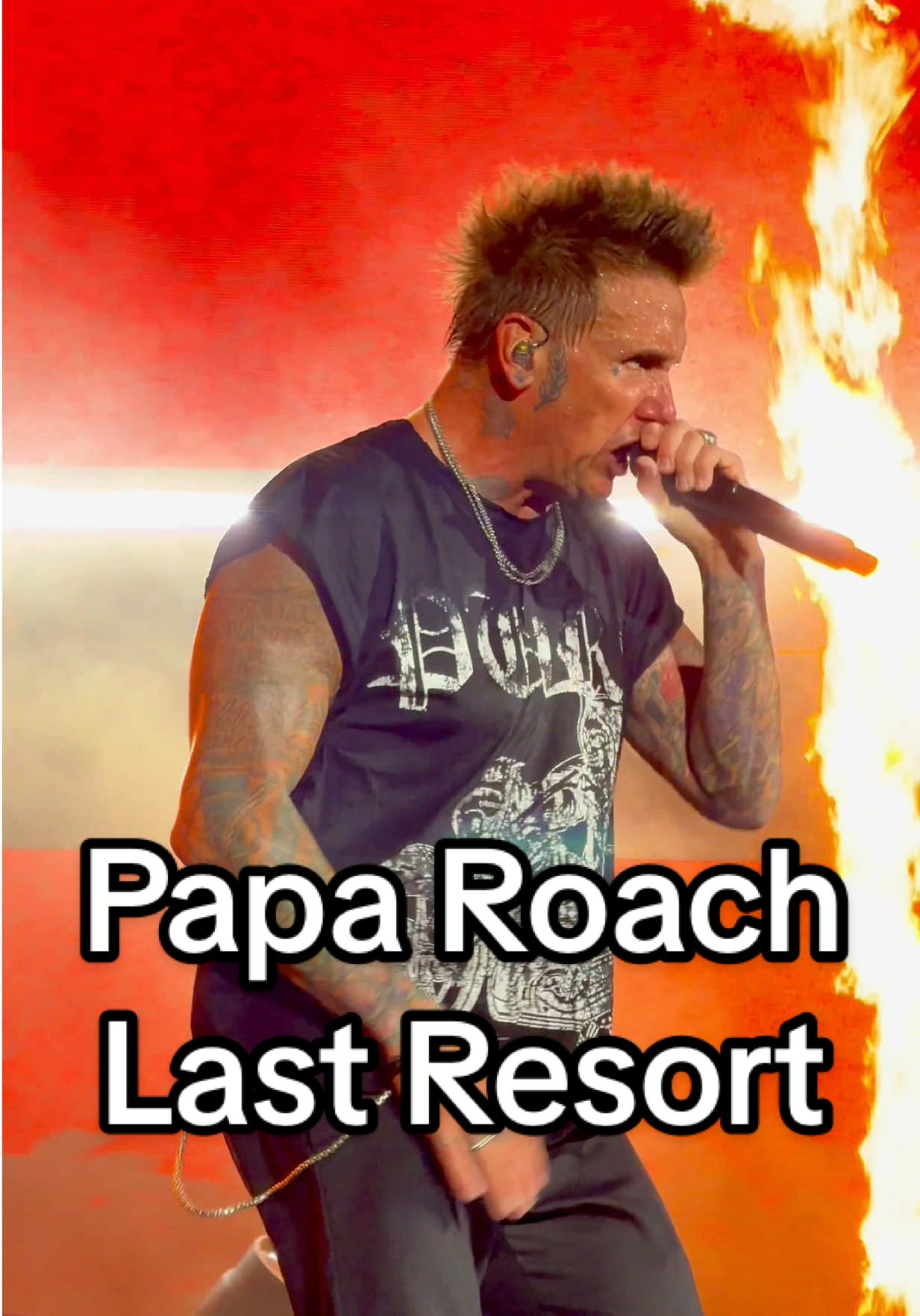 Papa Roach - Last Resort Live in concert 2025 West Palm Beach #paparoach #lastresort #riseoftheroachtour #numetal #infest @paparoach @jacobyshaddix 