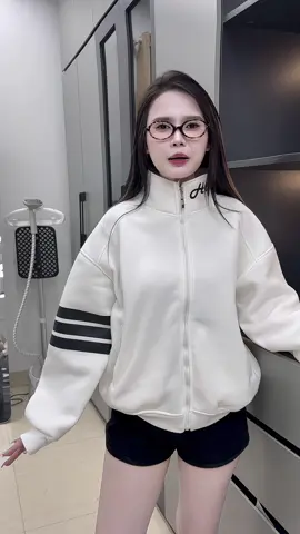 Áo khoác nỉ sang sịn mịn 