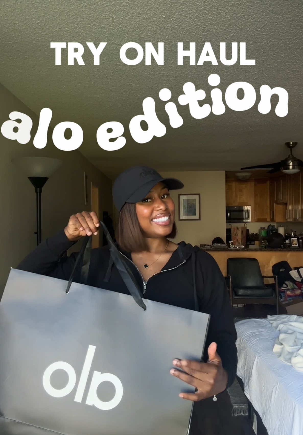 what I got as a new ALO employee #alo #athleisure #fashion #blackgirl #losangeles 